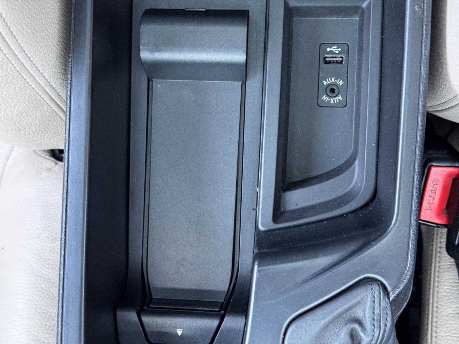 Used 2016 BMW M235i Coupe image 32