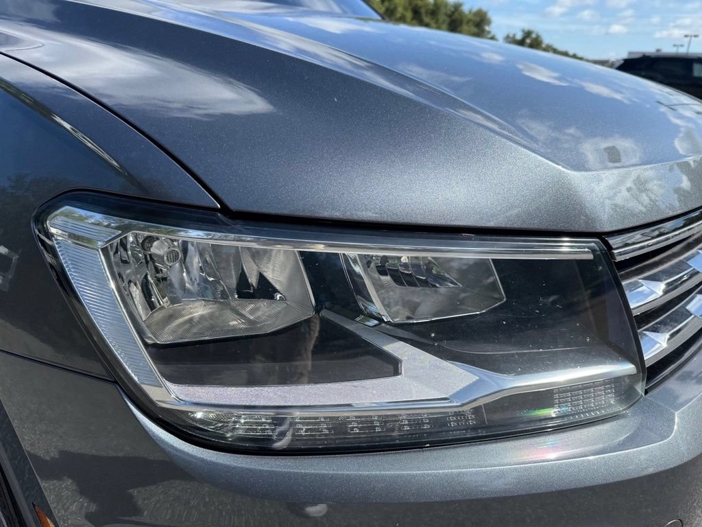 Used 2021 Volkswagen Tiguan S FWD image 4