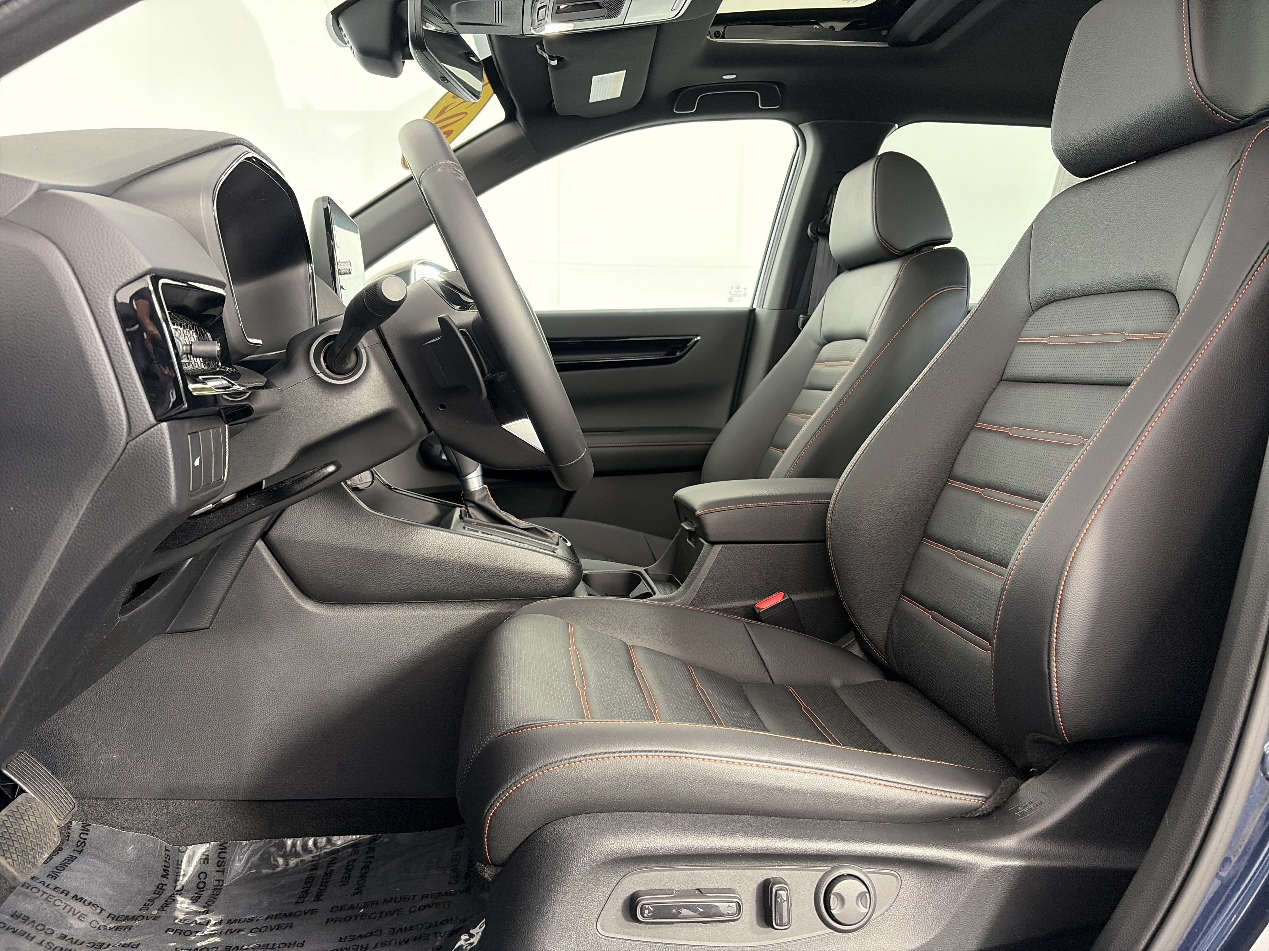 Used 2026 Honda CR-V Sport Touring image 6