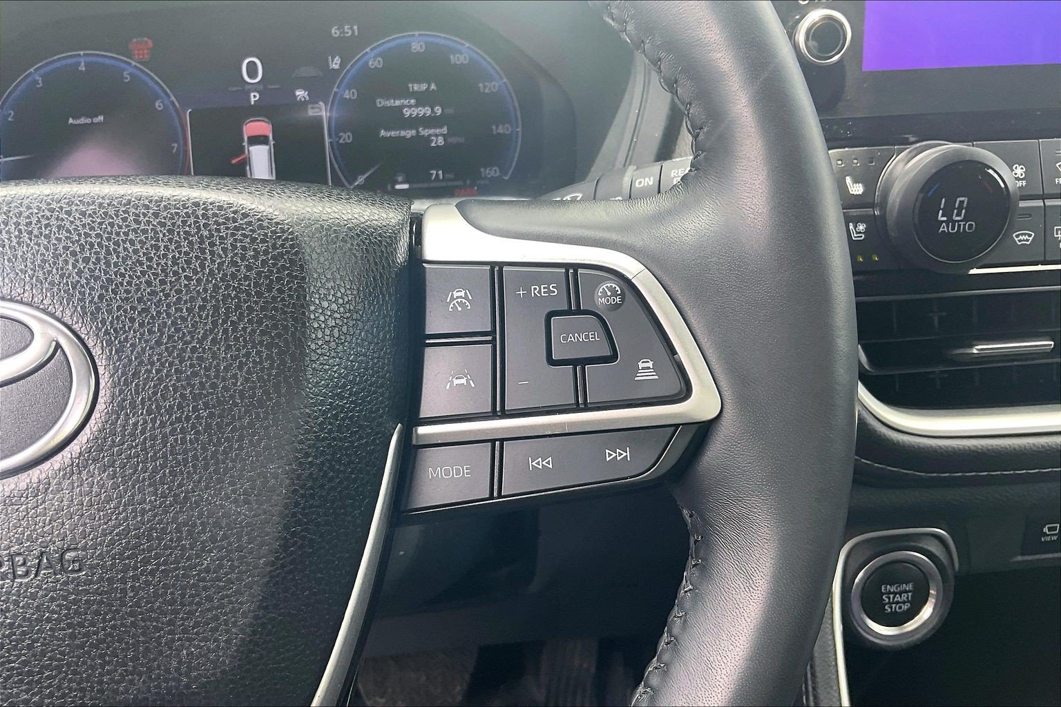 Used 2024 Toyota Grand Highlander AWD image 24