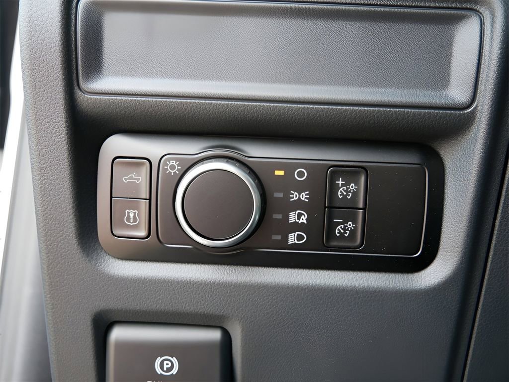 Used 2024 Ford F150 XL AWD/4WD image 17