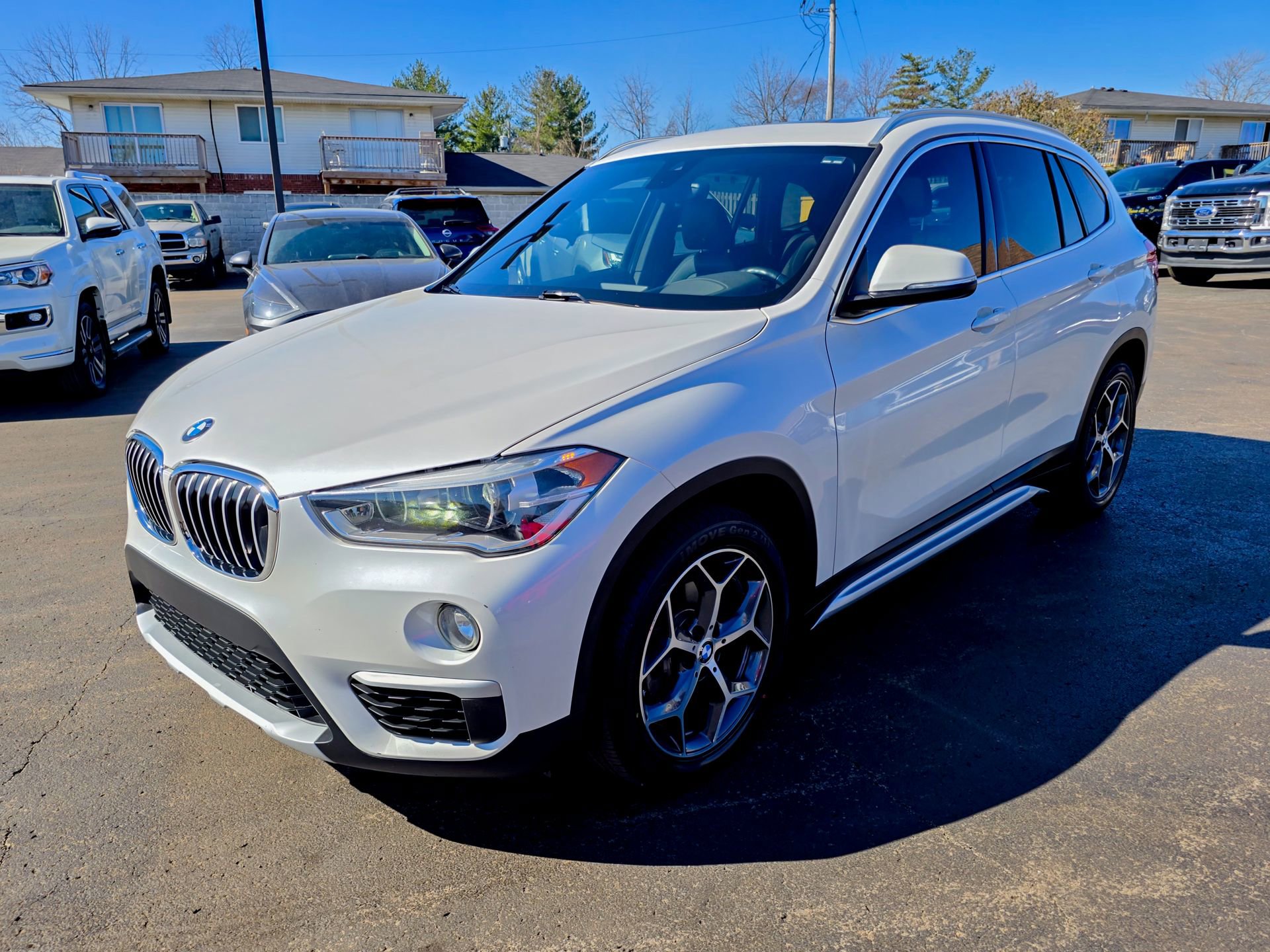 Used 2018 BMW X1 xDrive28i w/ Premium Package image 9