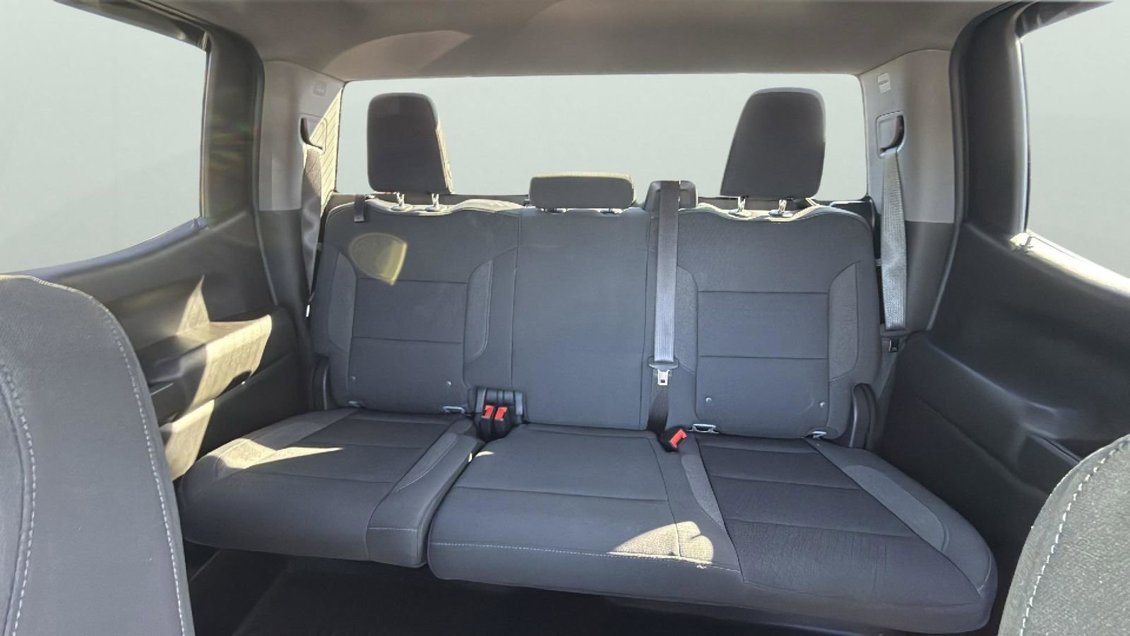 Used 2025 Chevrolet Silverado 1500 Custom image 26