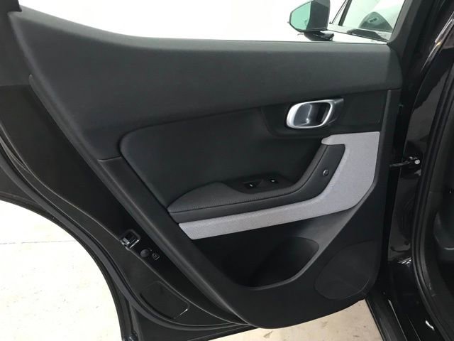 Used 2023 Polestar Polestar 2 image 19