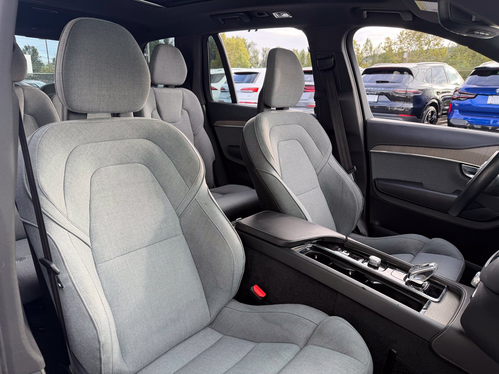Used 2020 Volvo XC90 T8 Inscription AWD/4WD image 23