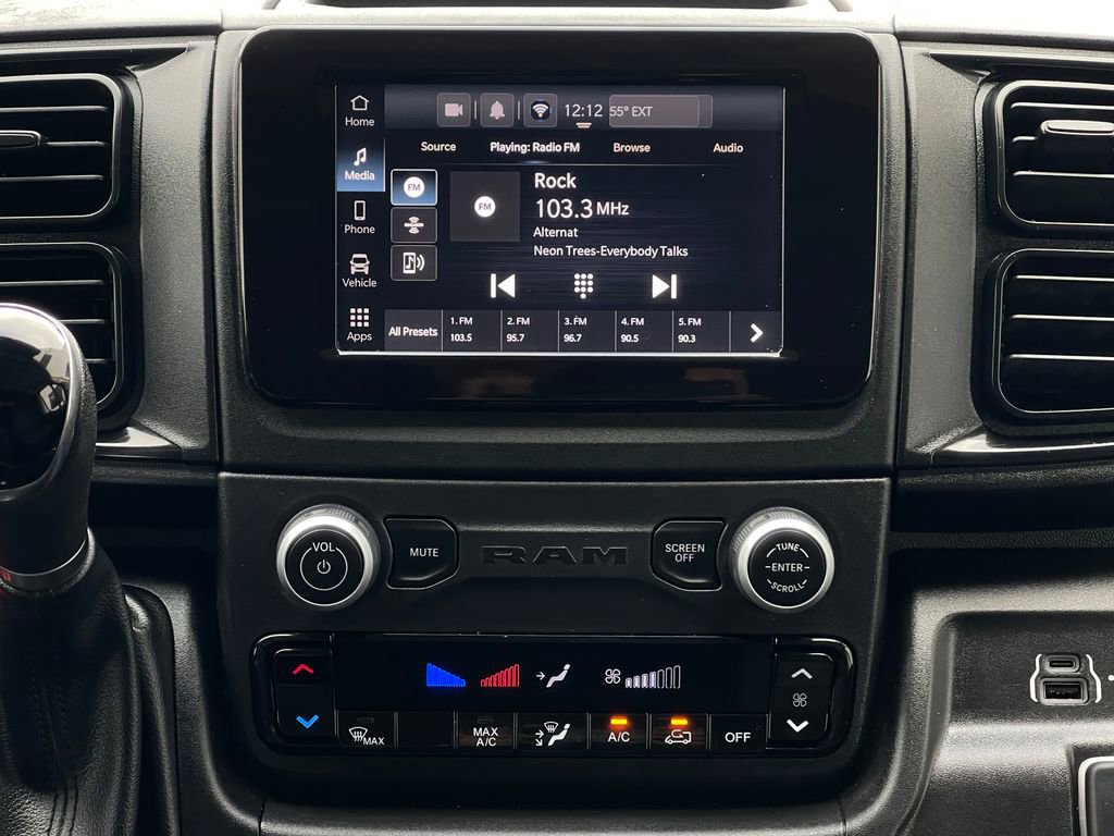 Used 2023 RAM ProMaster 2500 image 21