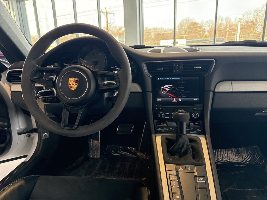 Used 2018 Porsche 911 GT3 image 37