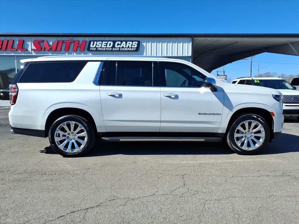 Used 2021 Chevrolet Suburban Premier w/ Premium Package image 8