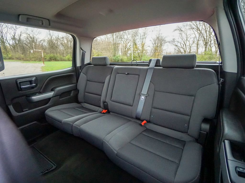 Used 2018 Chevrolet Silverado 1500 LT w/ All Star Edition image 27