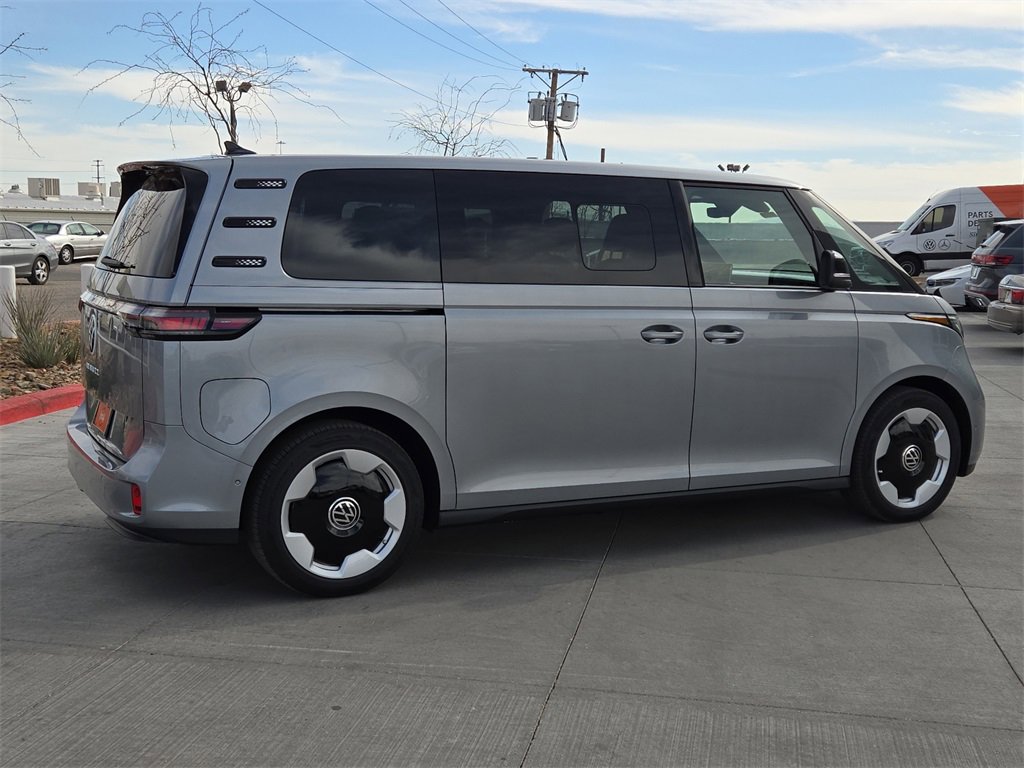New 2025 Volkswagen ID. Buzz Pro S image 11