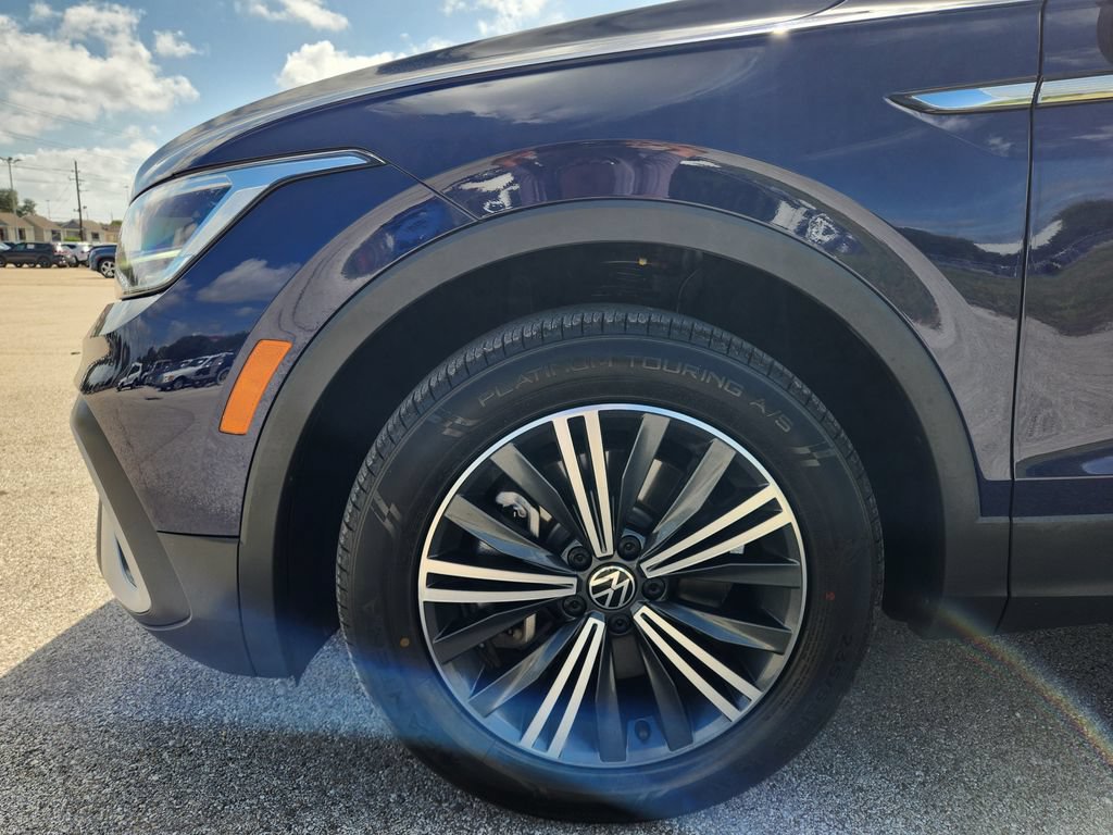 Certified 2024 Volkswagen Tiguan Wolfsburg Edition AWD/4WD image 5