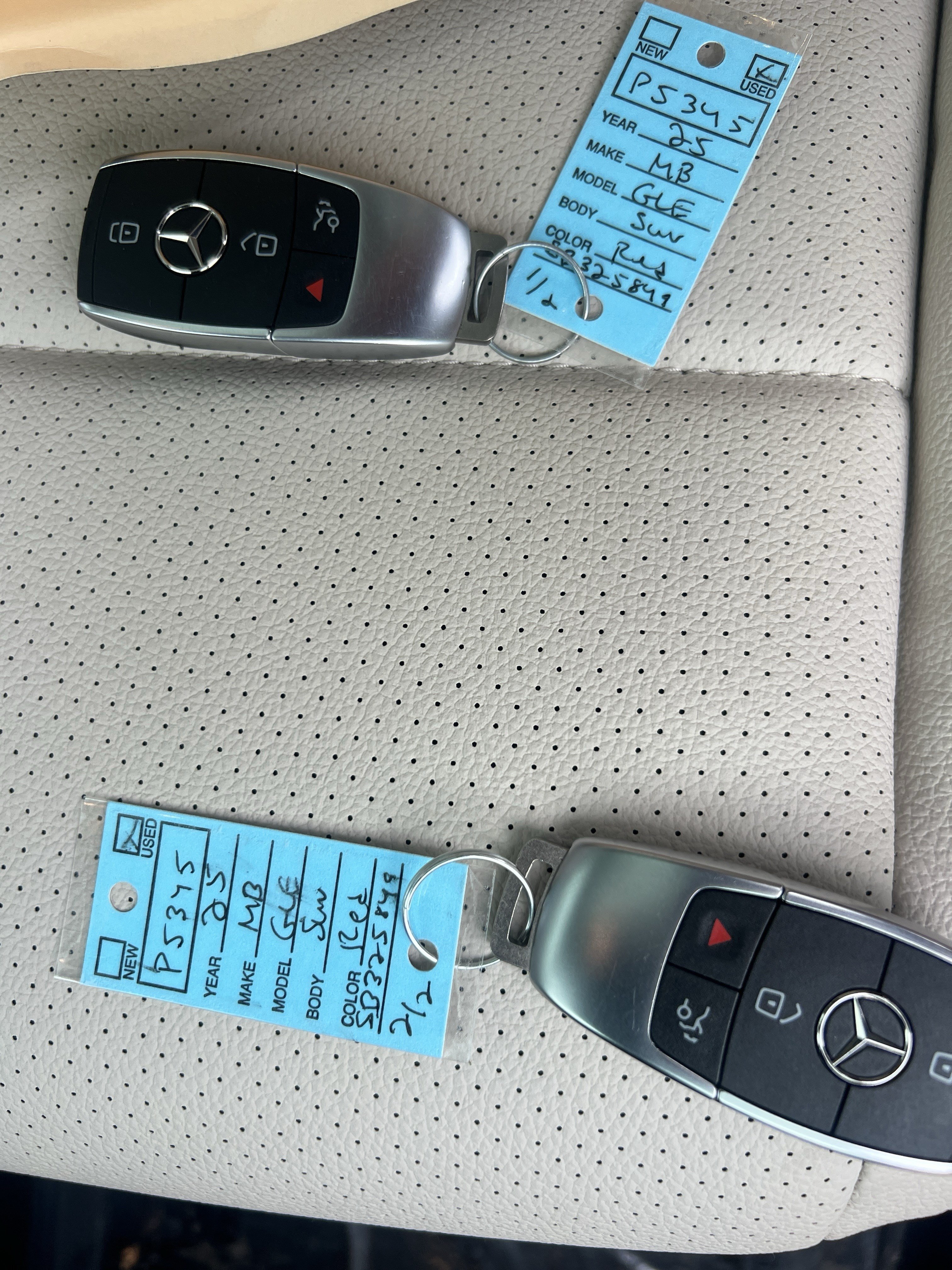 Certified 2025 Mercedes-Benz GLE 350 4MATIC w/ AMG Line Exterior image 38