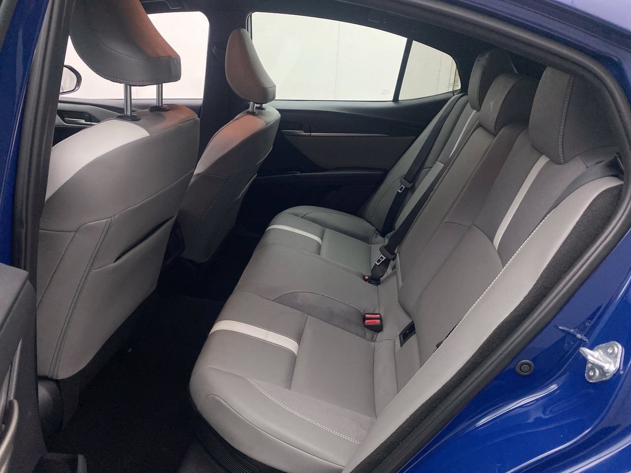 Used 2026 Toyota Camry SE FWD image 23