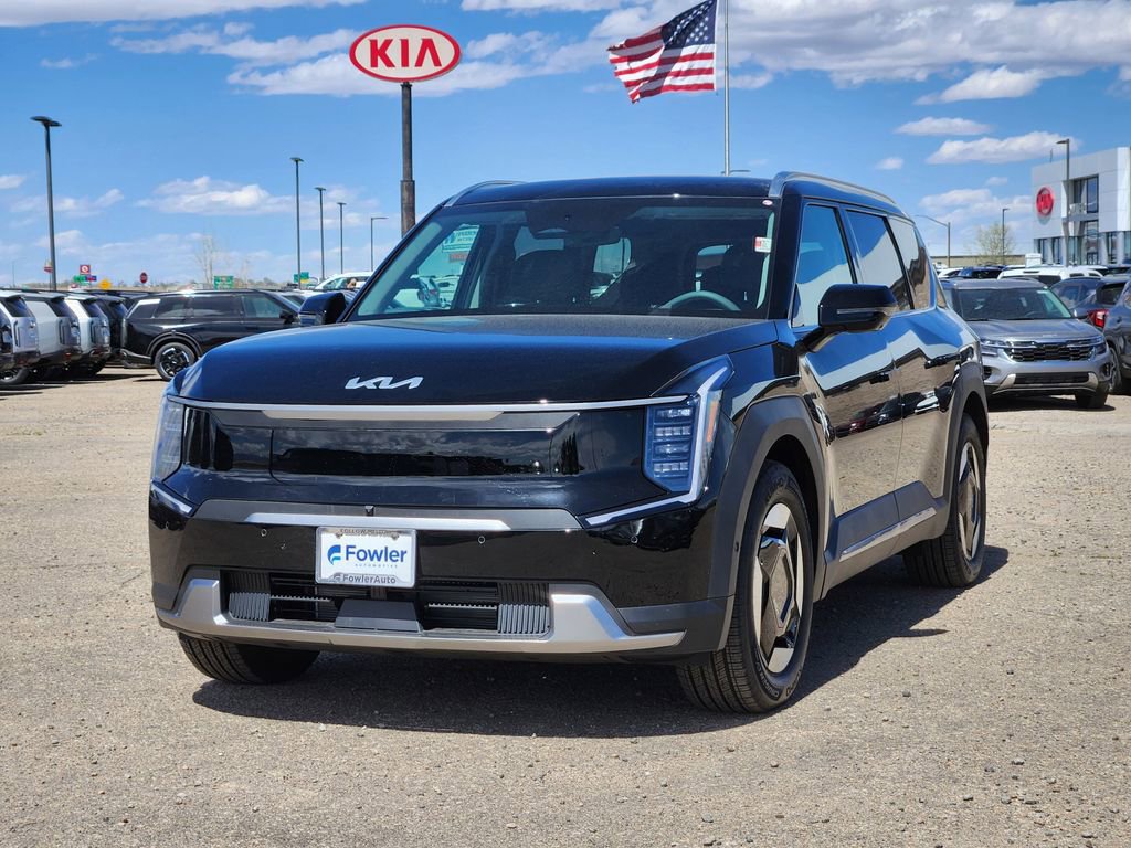 New 2026 Kia EV9 Wind AWD/4WD image 4