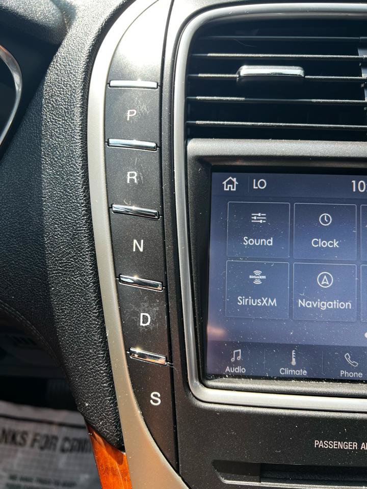Used 2020 Lincoln Nautilus Reserve AWD/4WD image 27