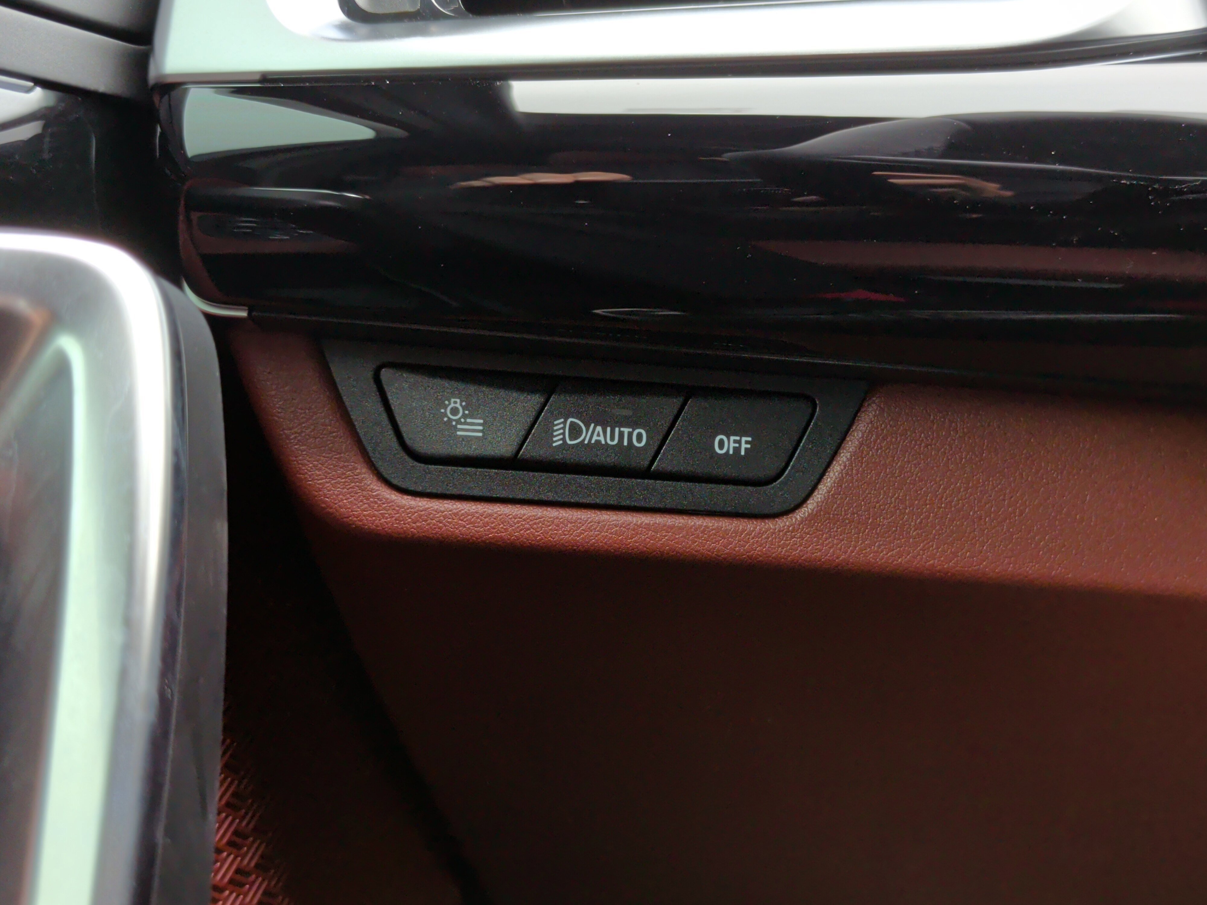 New 2026 BMW X1 xDrive28i w/ Convenience Package image 24