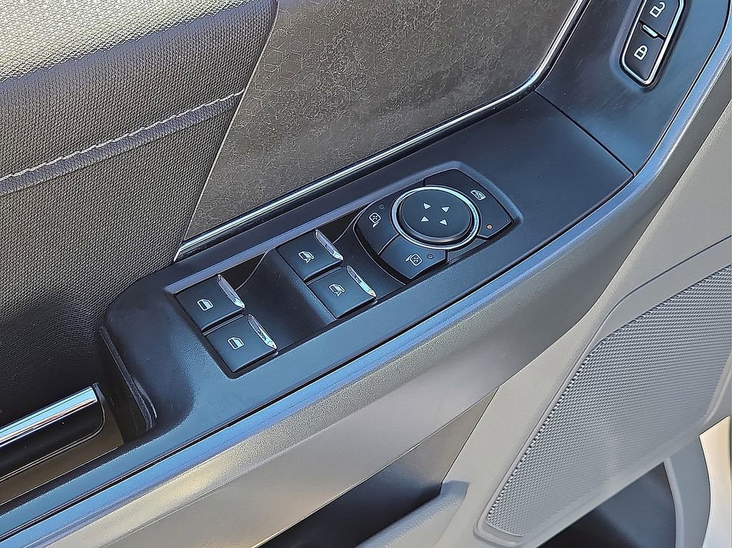 Used 2024 Ford F150 XLT w/ Mobile Office Package image 22