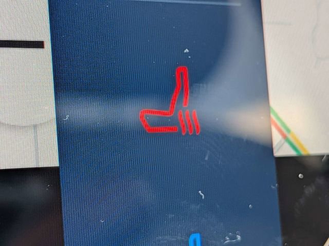 Used 2025 Lincoln Nautilus Reserve image 23