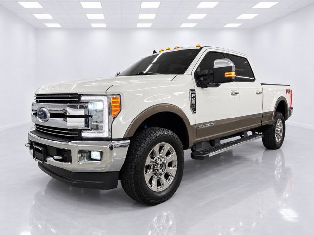 Used 2019 Ford F250 Lariat w/ Lariat Ultimate Package AWD/4WD image 5