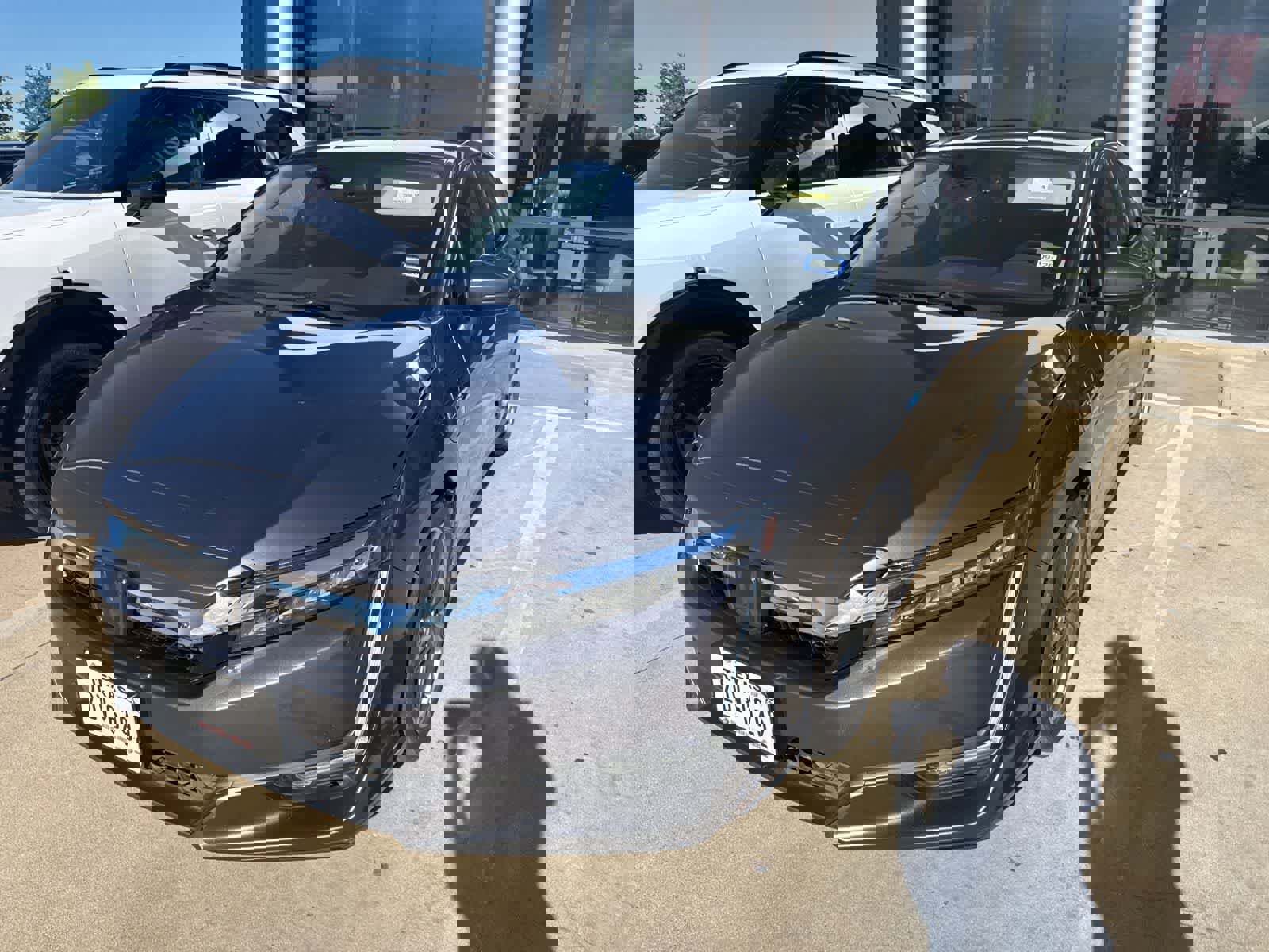 Used 2018 Honda Clarity Touring image 1