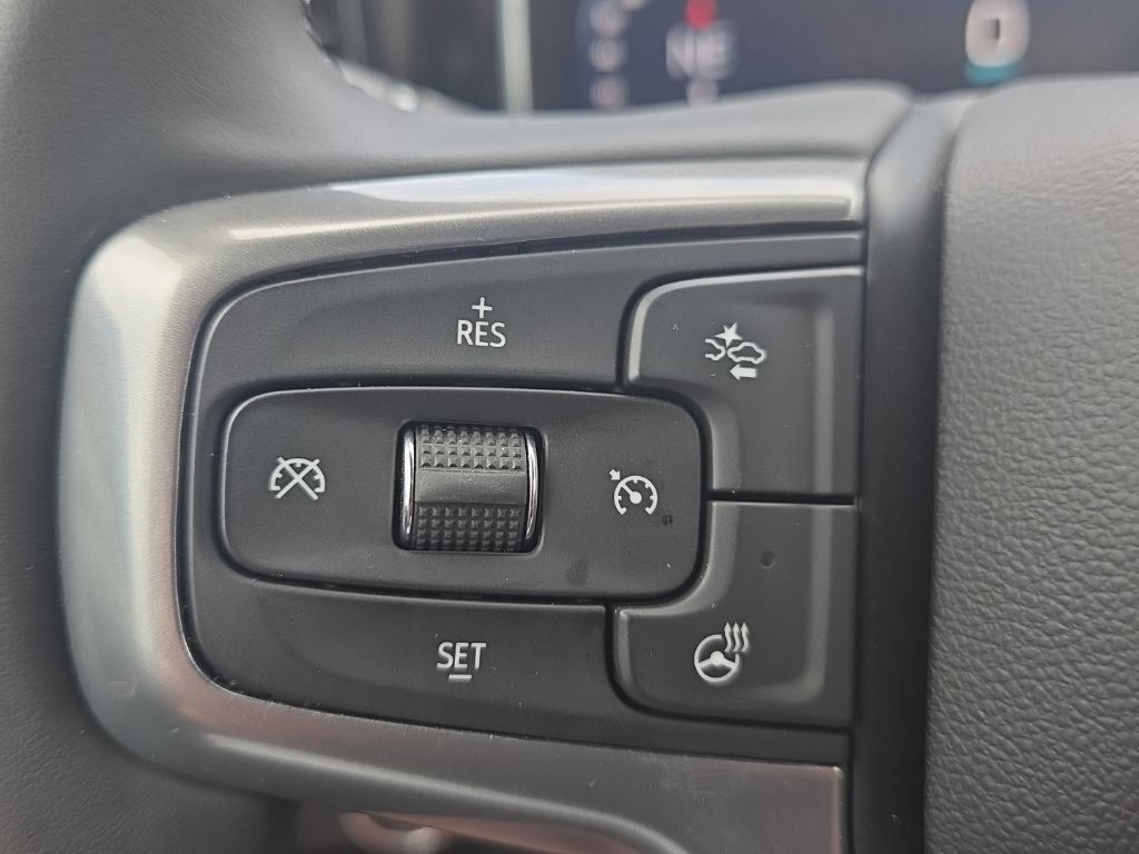 Used 2026 Chevrolet Silverado 1500 LT AWD/4WD image 27