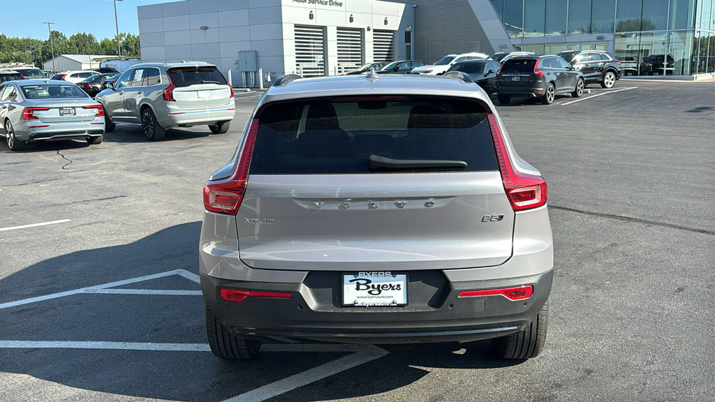 New 2026 Volvo XC40 B5 Plus w/ Protection Package Premier AWD/4WD image 31