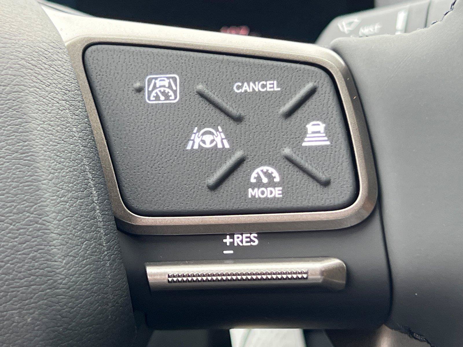 New 2026 Lexus ES 350h FWD image 19