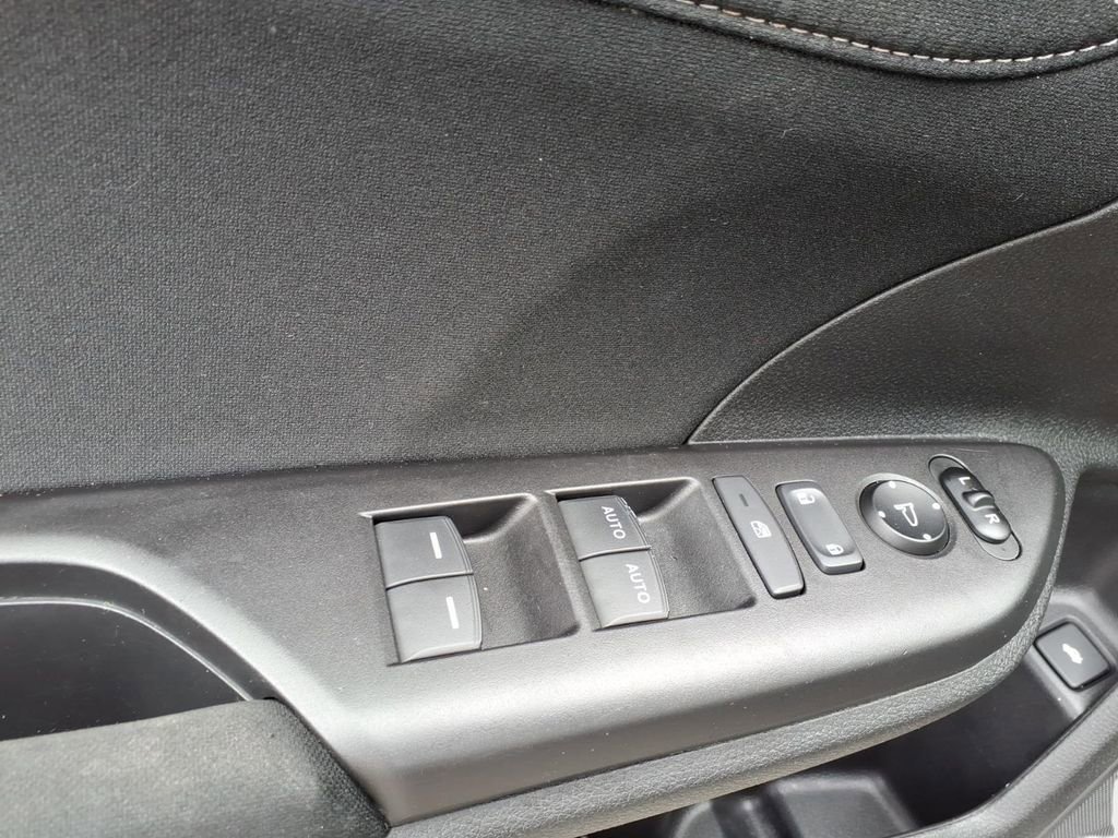 Used 2019 Honda Civic EX image 19