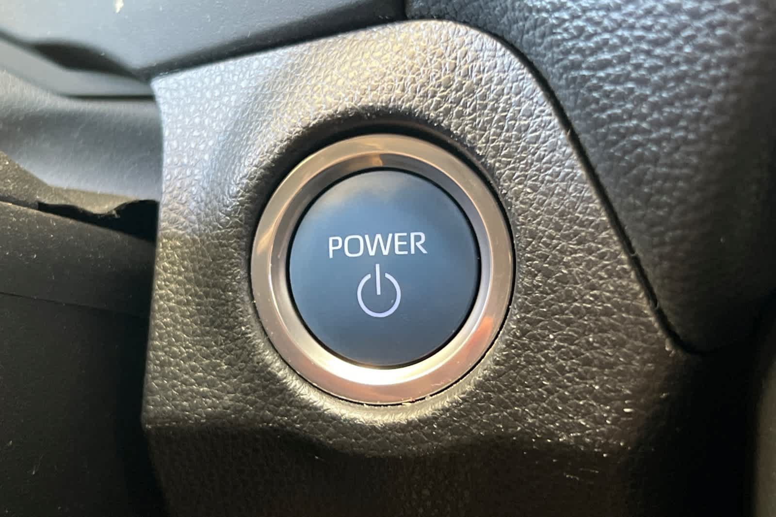 Used 2021 Toyota RAV4 SE AWD/4WD image 24