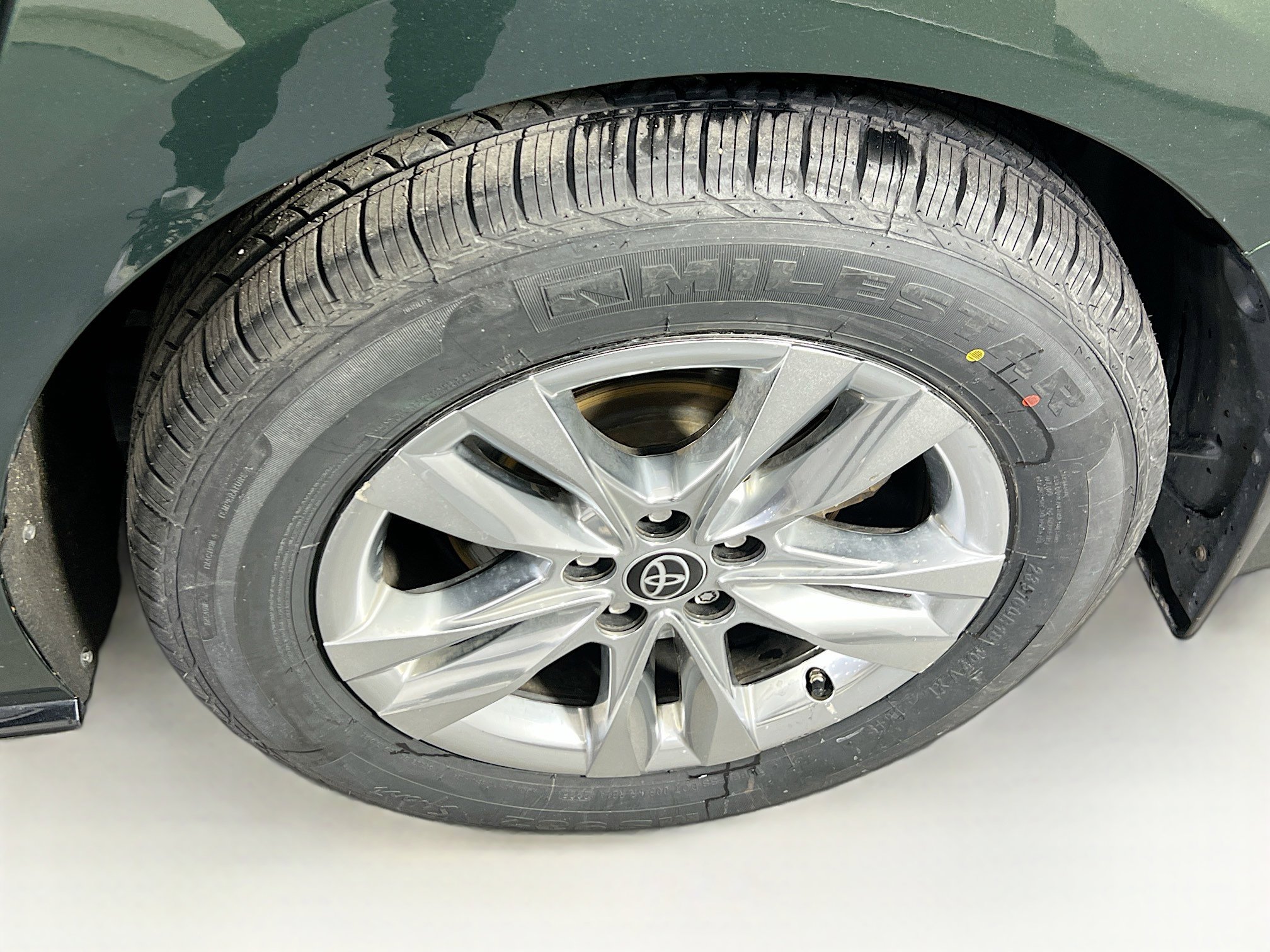 Used 2022 Toyota Sienna Limited image 34