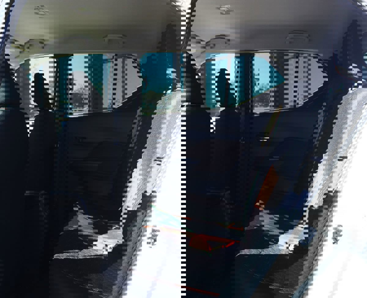 Used 2023 Nissan Kicks SR image 30