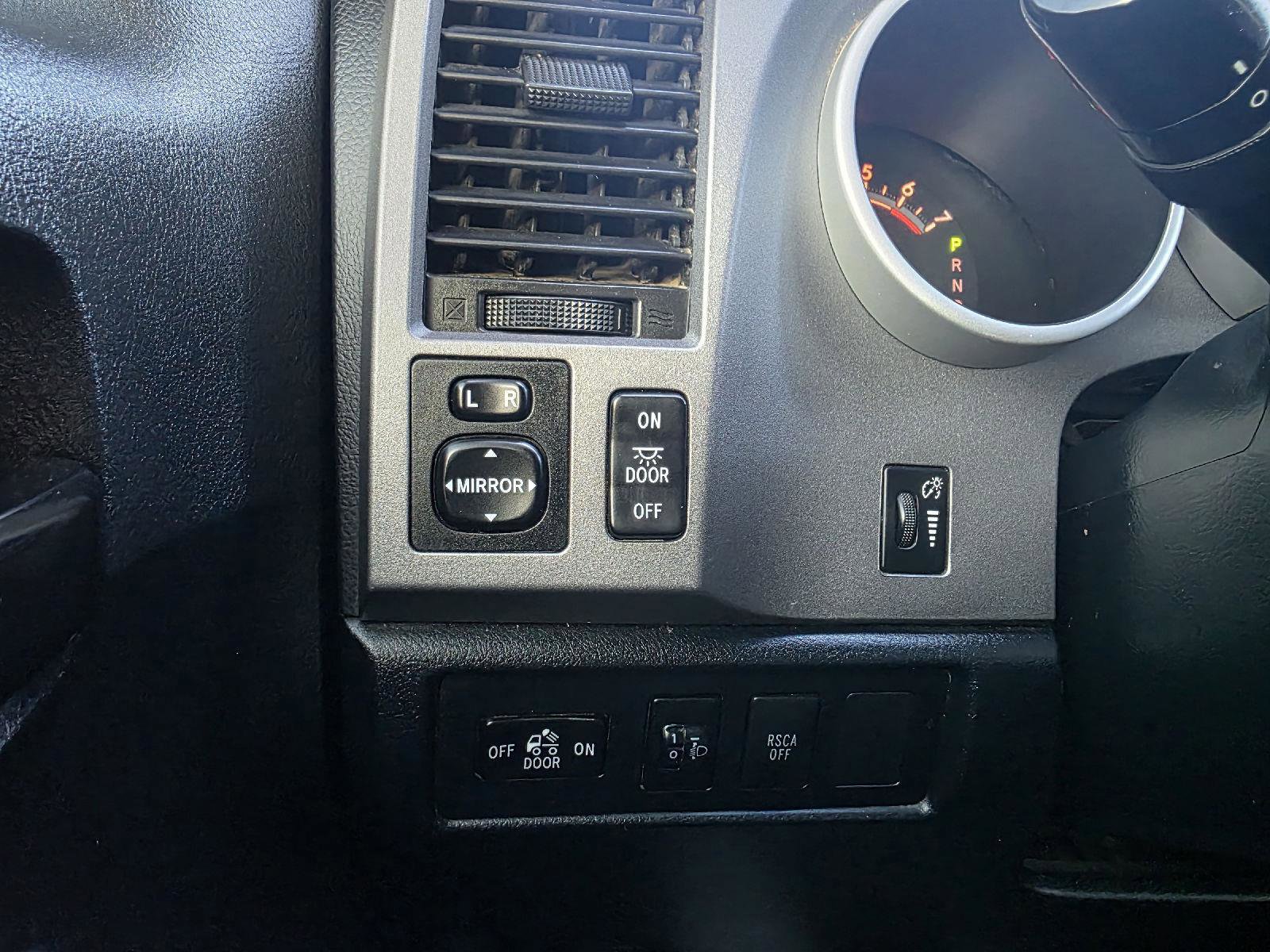 Used 2012 Toyota Tundra SR5 AWD/4WD image 19