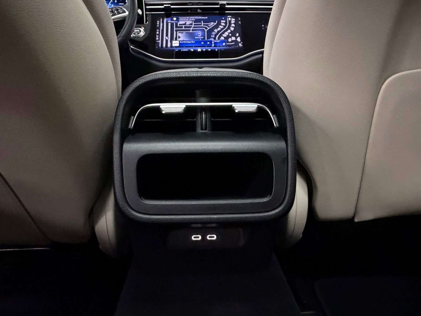 Certified 2025 Mercedes-Benz E 350 4MATIC Sedan image 36