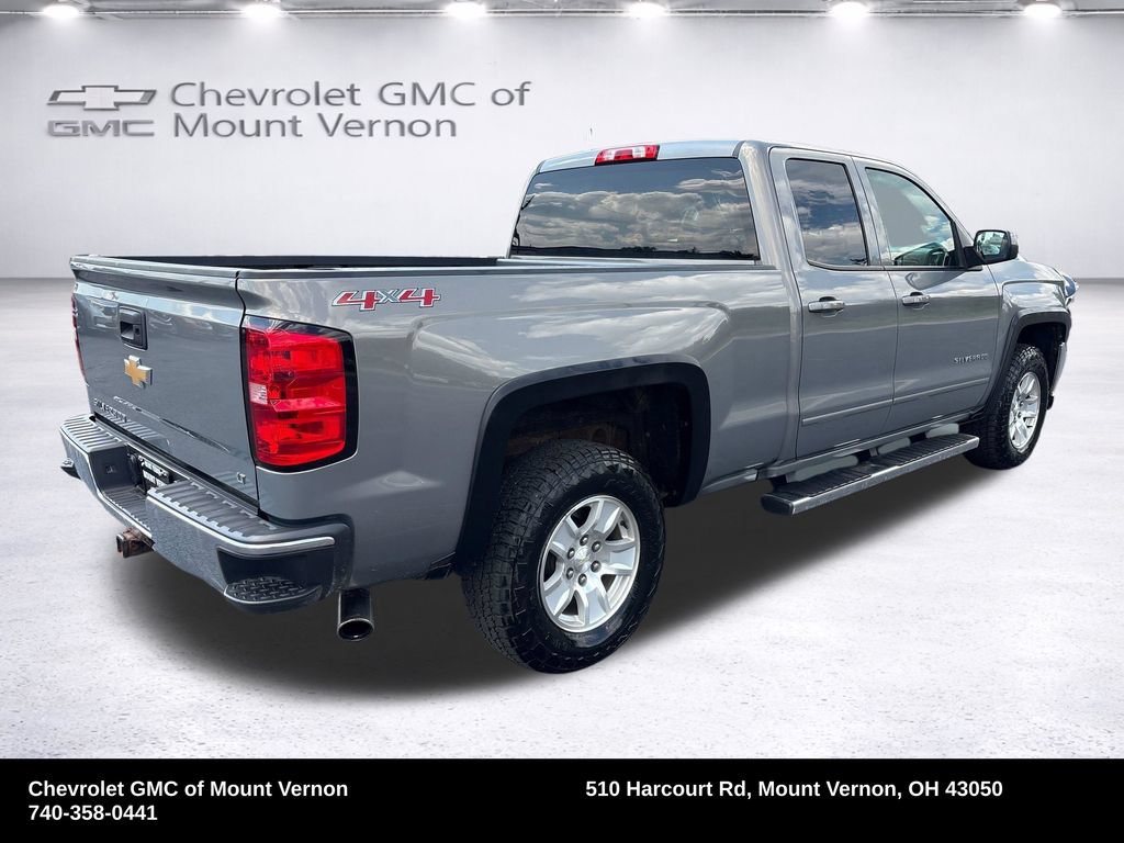 Used 2017 Chevrolet Silverado 1500 LT w/ All Star Edition AWD/4WD image 5