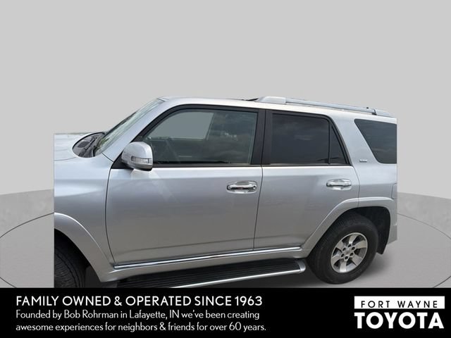 Used 2010 Toyota 4Runner SR5 w/ Convenience Pkg AWD/4WD image 9