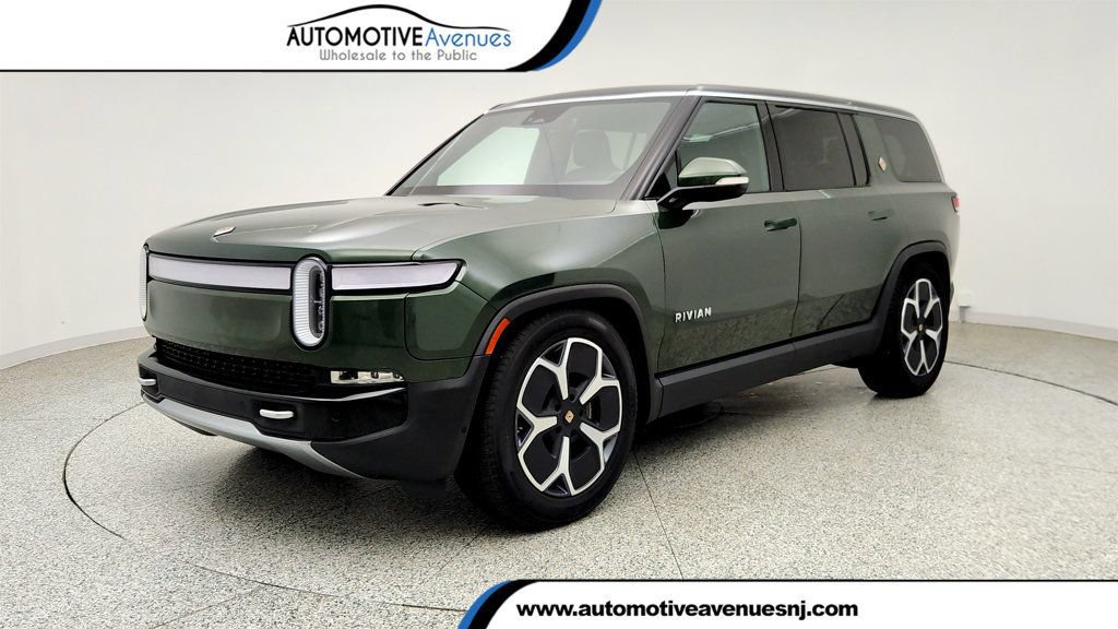 Used 2024 Rivian R1S Adventure