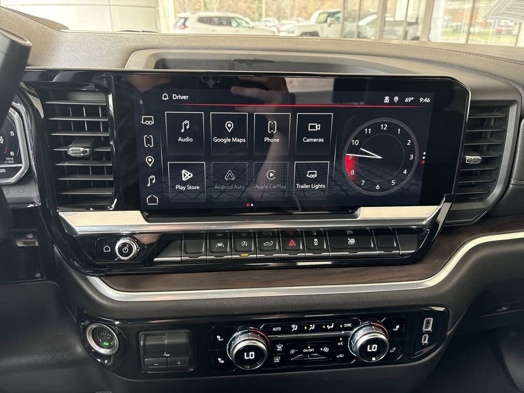 Certified 2025 GMC Sierra 1500 SLT image 13