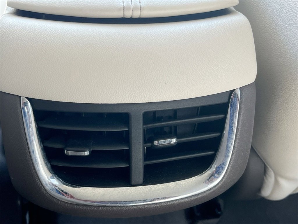 Certified 2024 Chevrolet Malibu LT image 35