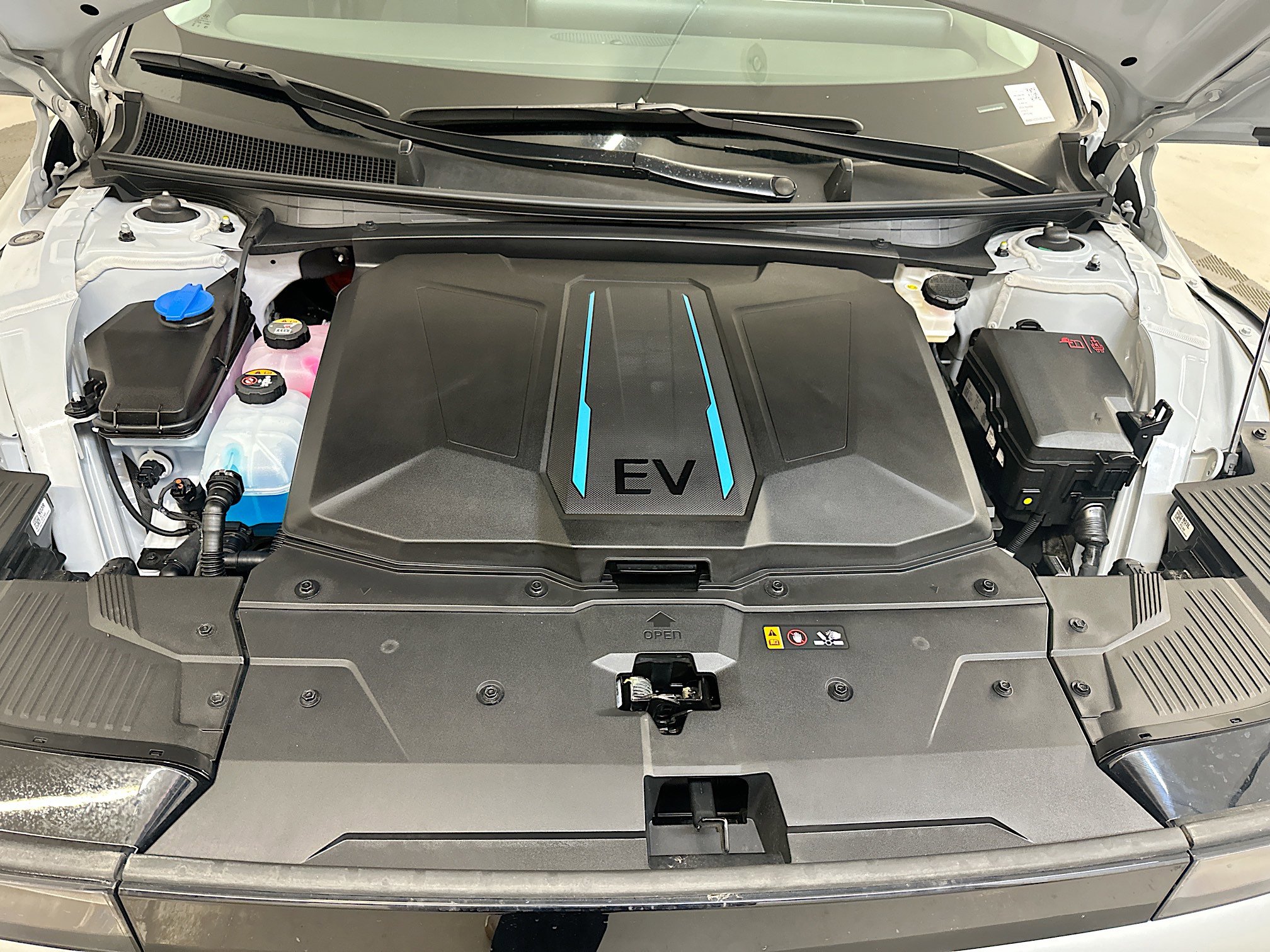 Used 2024 Hyundai Ioniq 5 SEL image 35