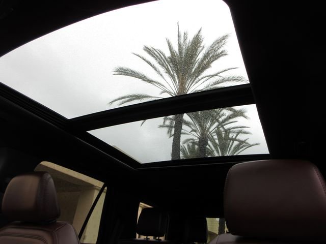 Certified 2022 Ford Expedition Limited image 24