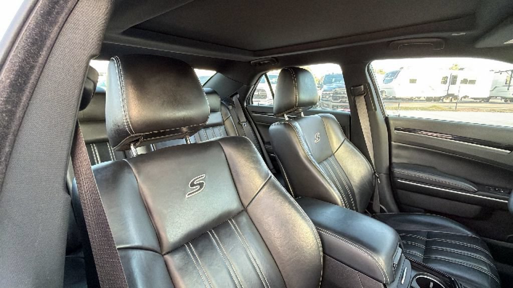 Used 2023 Chrysler 300 S RWD image 30