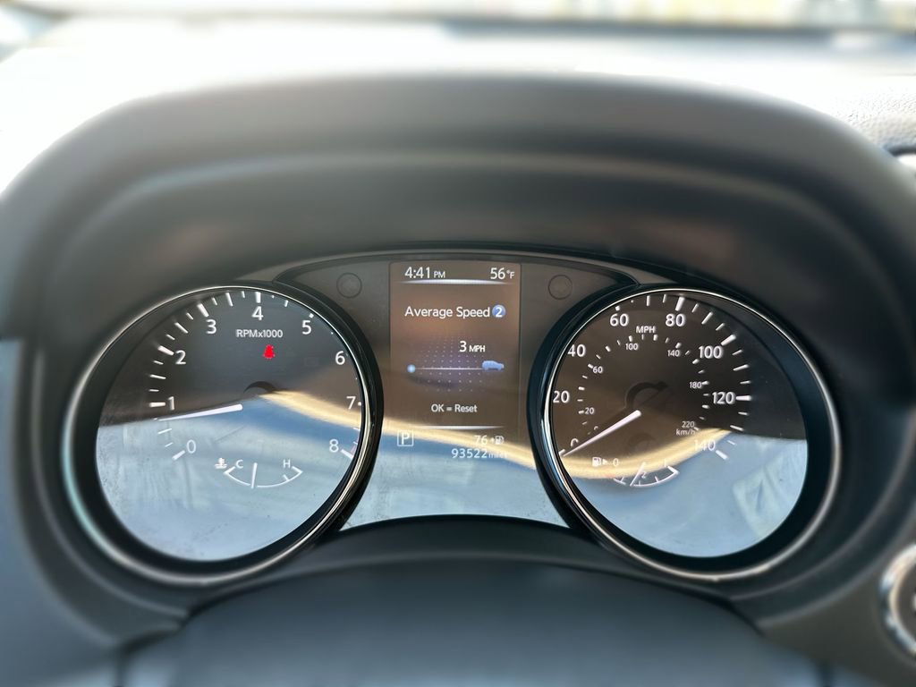 Used 2017 Nissan Rogue SL image 10