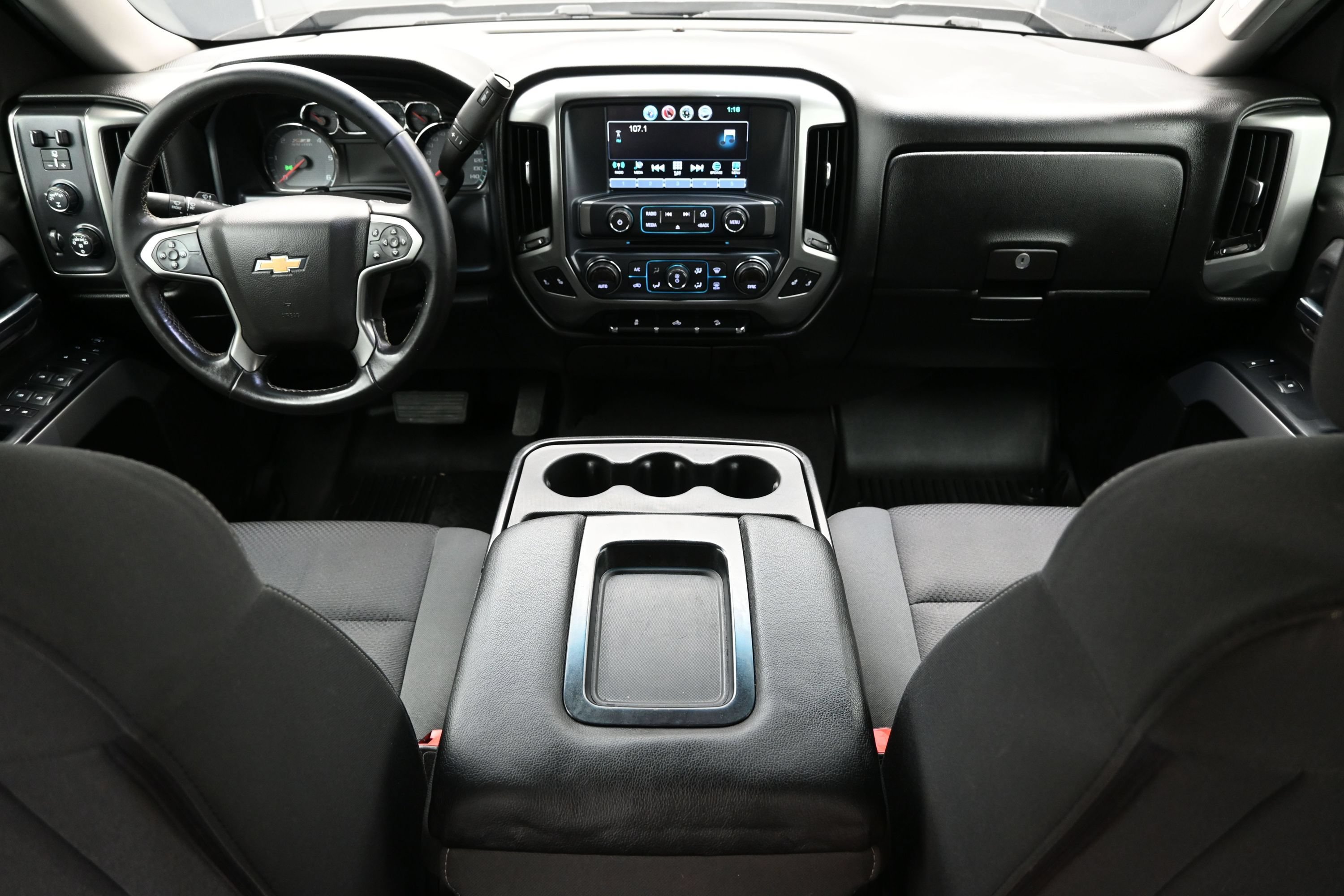 Used 2018 Chevrolet Silverado 1500 LT w/ All Star Edition AWD/4WD image 14