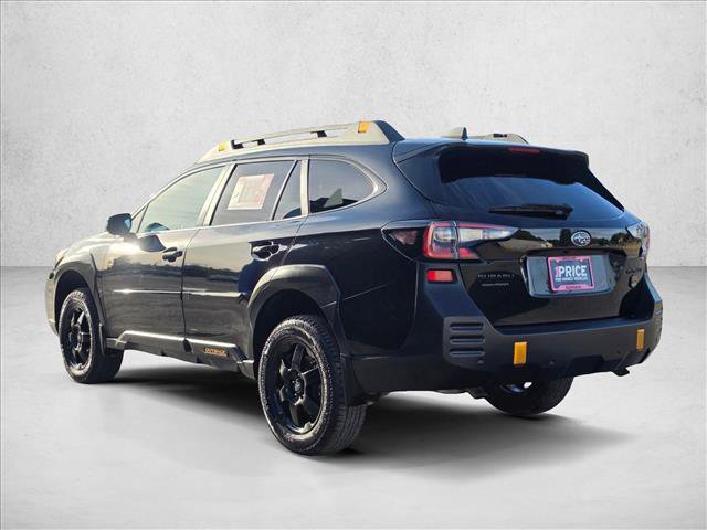 Used 2025 Subaru Outback Wilderness AWD/4WD image 3