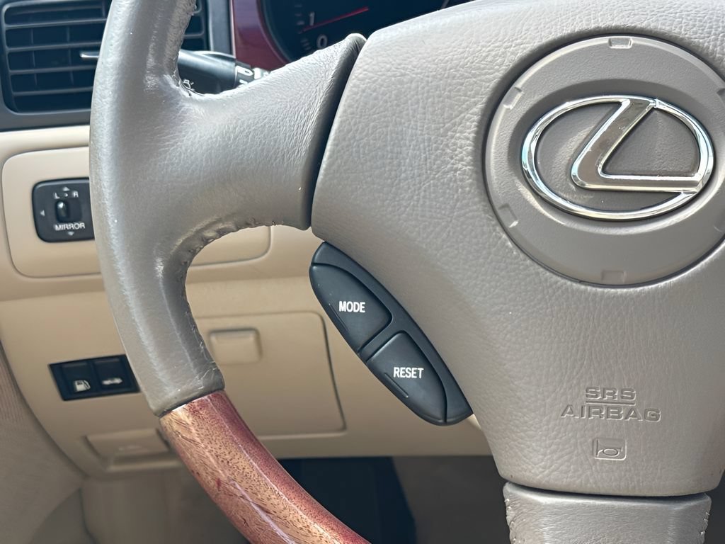 Used 2002 Lexus ES 330 FWD image 15