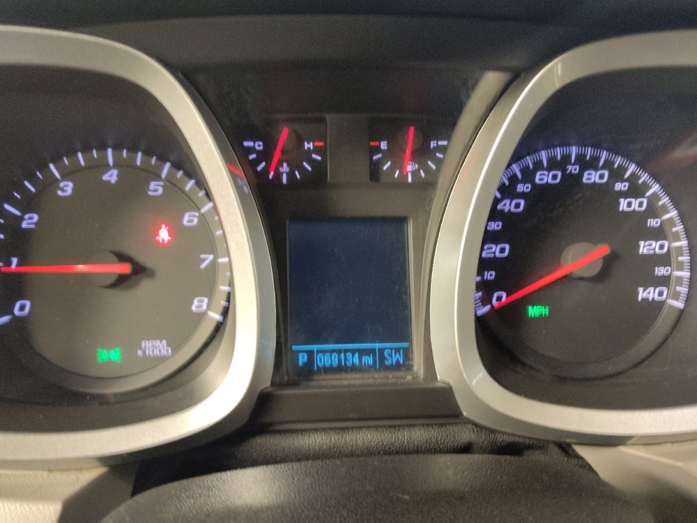 Used 2015 Chevrolet Equinox LS image 23