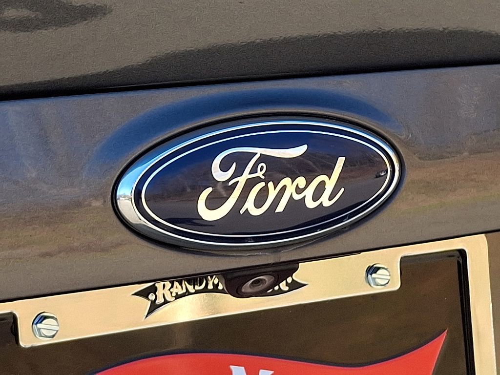 Used 2015 Ford Escape SE image 30