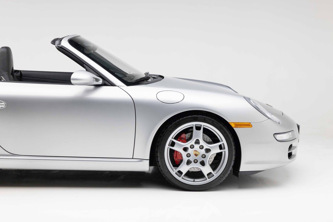 Used 2006 Porsche 911 Carrera S RWD image 39