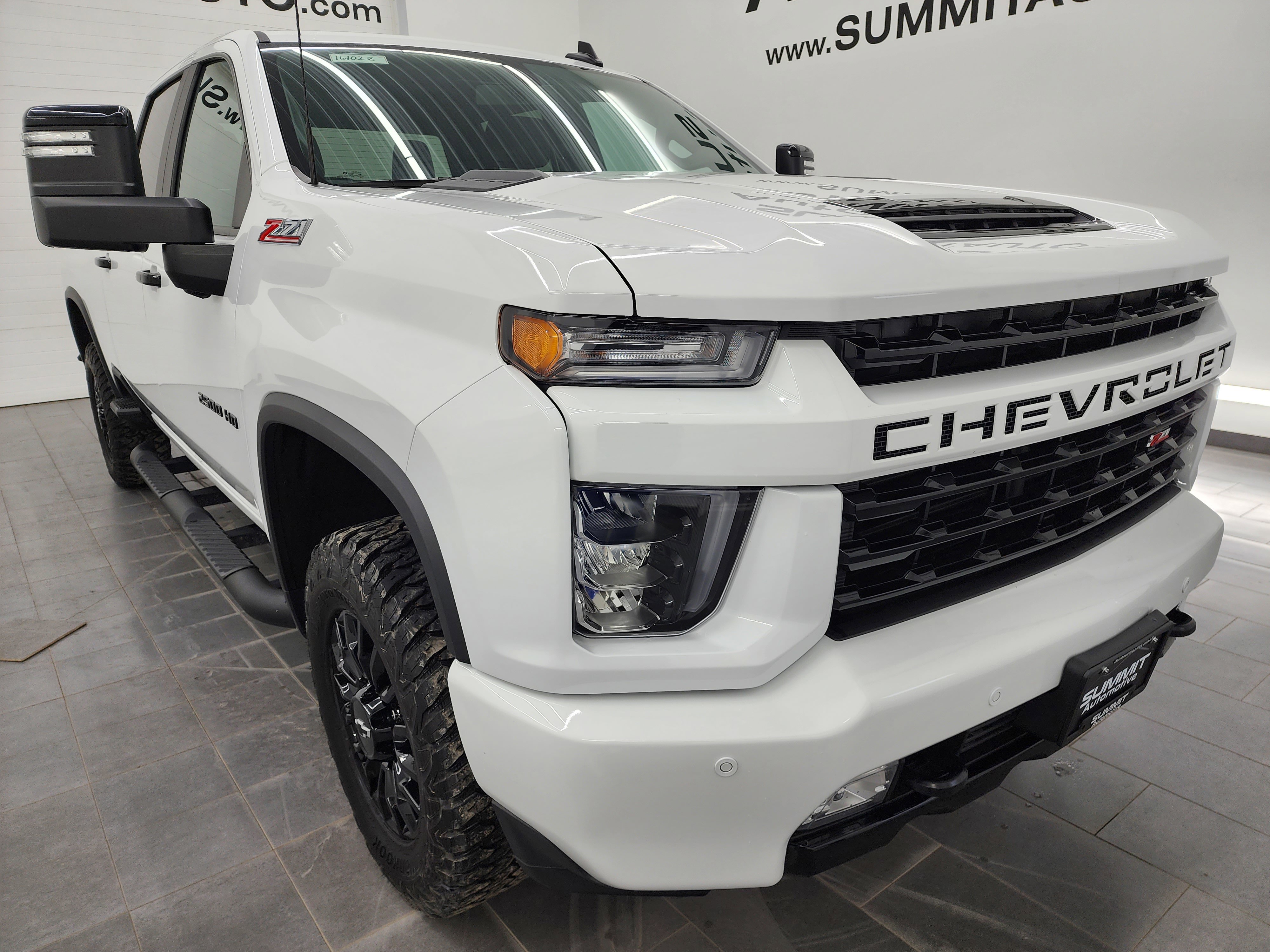 Used 2023 Chevrolet Silverado 2500 LT w/ Z71 Sport Edition image 2