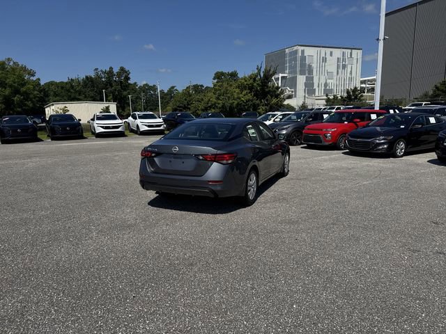 Used 2025 Nissan Sentra S image 5